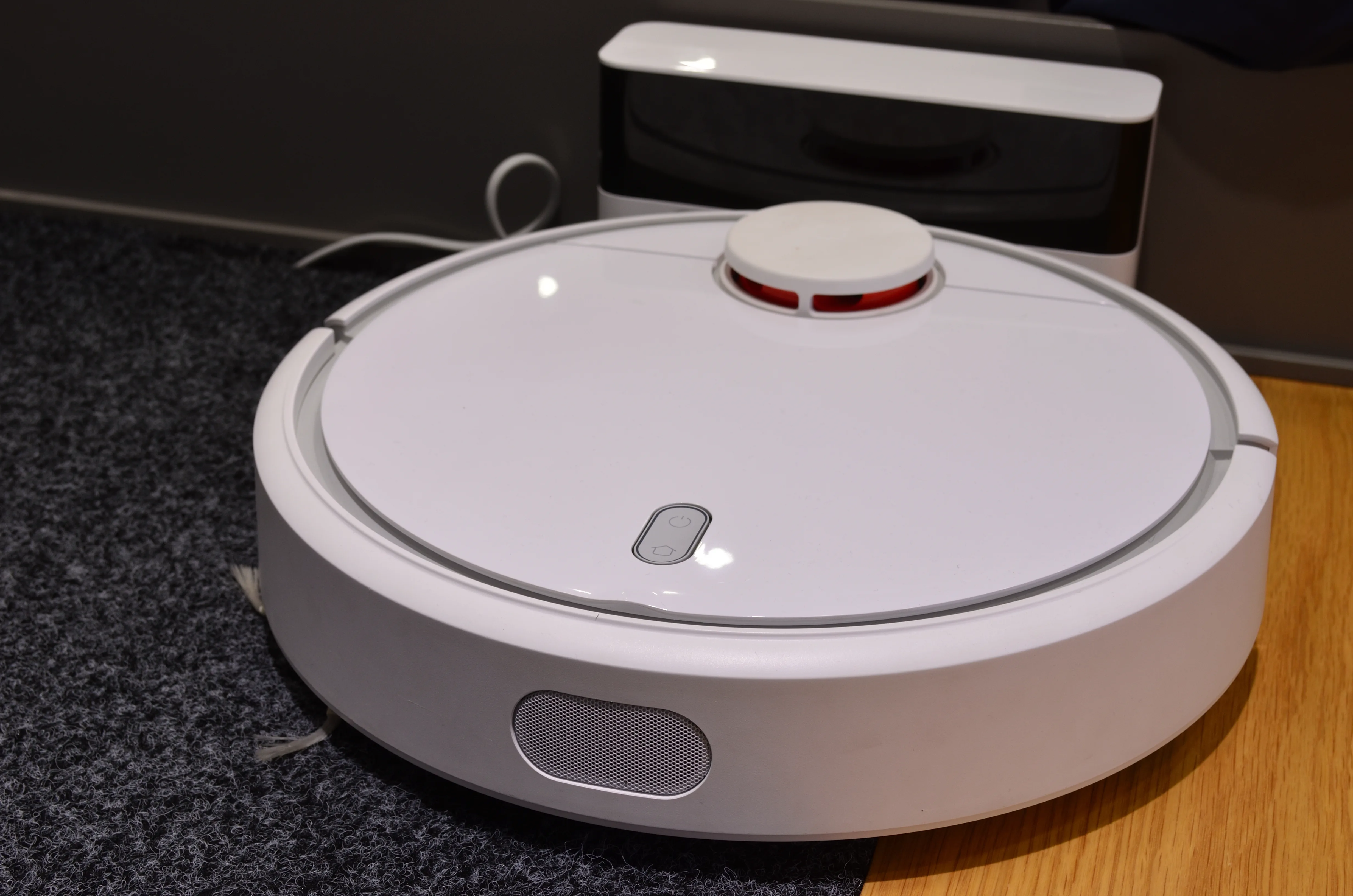 Лучшие роботы-пылесосы с влажной уборкой 2026